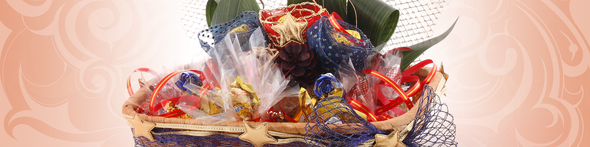 Customized gift hampers. | Customized gifts, Gift hampers, Gifts